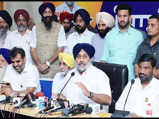 Sukhbir Singh Badal dares Amarinder to spell out any 5 main achievements of his tenure

