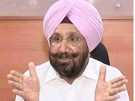 Sukhjinder Randhawa challenges Sukhbir Badal for probe by any independent agency or sitting judge
