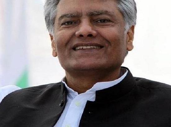 Jakhar dares Sukhbir to come clean on relationship with BJP 
