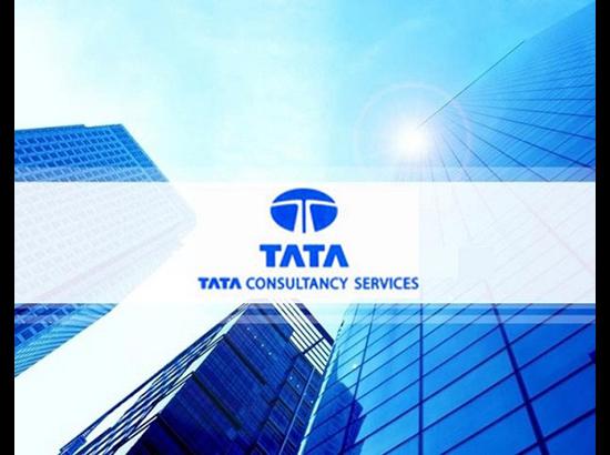 Techies Try To Save TCS Lucknow Through Social media 