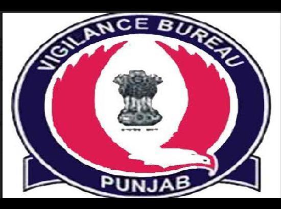Vigilance nabs police official for taking bribe Rs. 5,000

