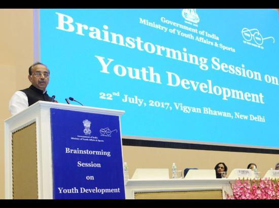 Vijay Goel urges schools to motivate students for Sports, Slum Adoption and Heritage Conservation 