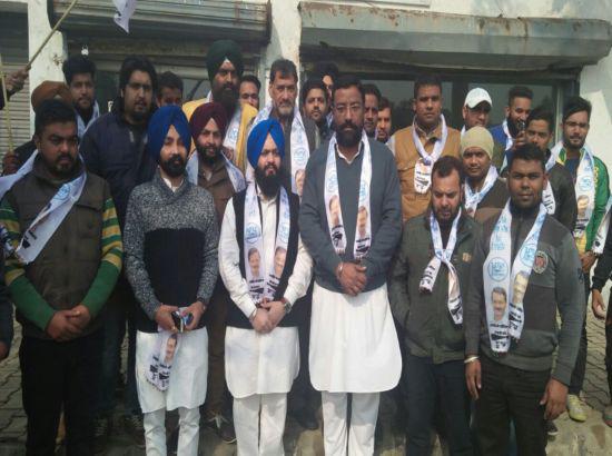 Congress loses workers to AAP in Ward 53 of Ludhiana West