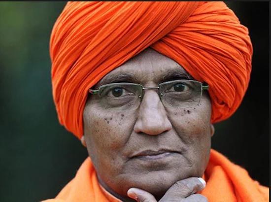 Swami Agnivesh roughed up outside BJP office
