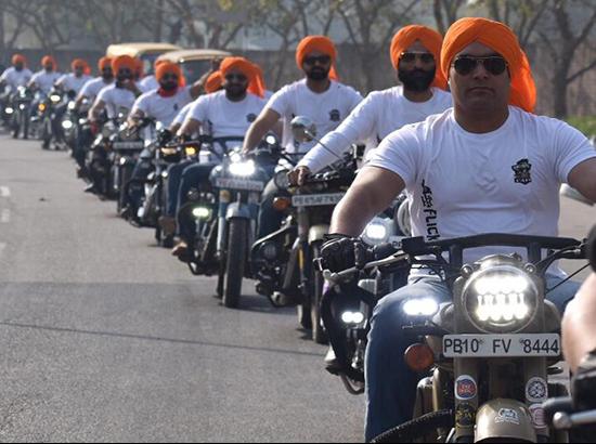STF chief Gurpreet Deo flags off Thumpers Café bike rally against drugs 

