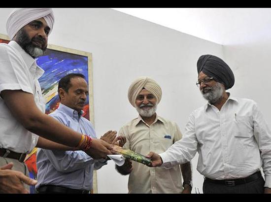 Manpreet Badal Releases PPS Gill's Book 