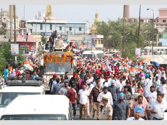 Capt Amarinder @Road Show : Akalis, Bjp Indulging In Fear Mongering, Rejects Possibility Of Terror Revival In Punjab
