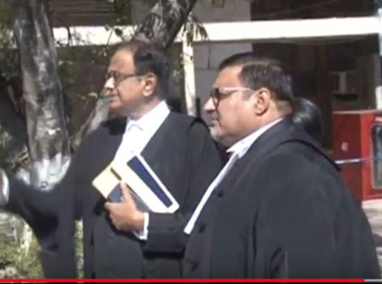 Video: Ex-Finance Minister P Chidambram appears in HC in Suresh Kumar case 