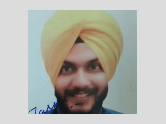 Devdarshdeep Singh of Patiala tops in the PCS Combined Services Competition Exam 2018 ( Check pdf )