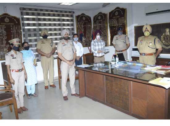 Immunity booster homeopathic medicine given to police officials on Covid-19 duty