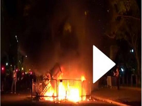 US Protests : Flames engulf 200 year old historic church near White House ( Watch Video )