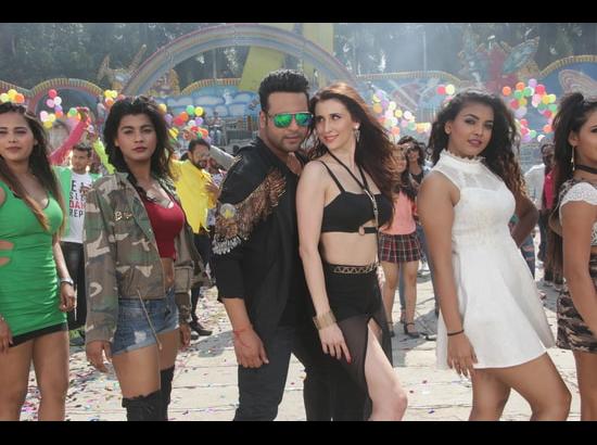 Krushna Abhishek and Claudia to shake a leg on Confused Lover.

