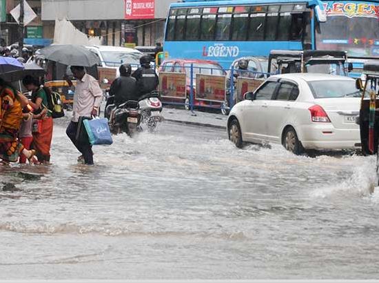 Kerala flood toll touches 79, rains continue 
