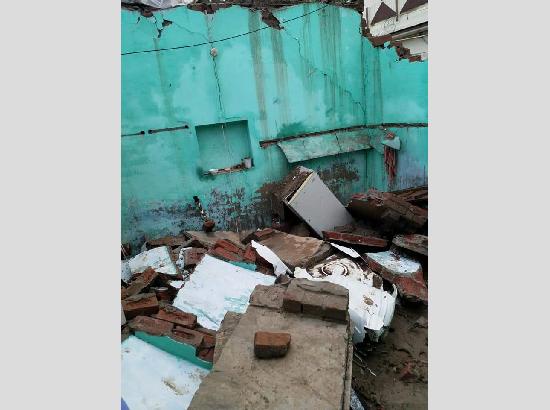 Khanna: 3 dead in house collapse due to heavy rain