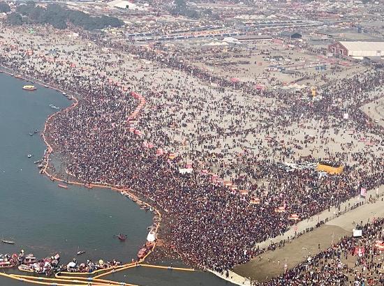 Kumbh Mela 2019: Watch hues of the gathering through pictures

