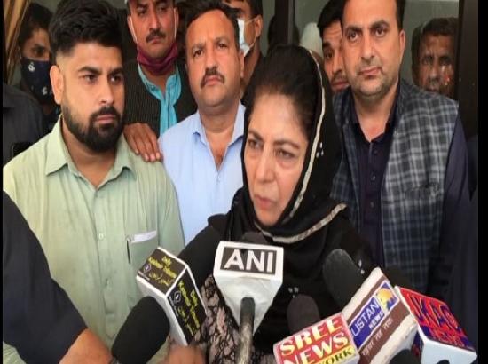 Mehbooba Mufti asks Centre to resolve citizens, farmers issues