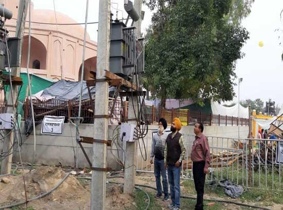 To ensure 24X7 uninterrupted power supply, PSPCL lays underground cables network through the narrow lanes of Sultanpur Lodhi

