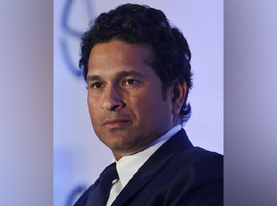 Adjudge batsman ‘out’, if DRS shows ball is hitting stumps: Tendulkar