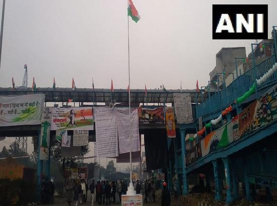 Tricolour unfurled at Shaheen Bagh on Republic Day