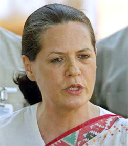 Sonia Gandhi puts Badal Govt in the dock: asks Akali-BJP does development mean adding 7 lakh more poor families 
