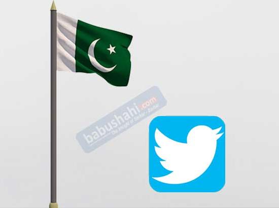 Twitter threatened with shutdown in Pakistan
