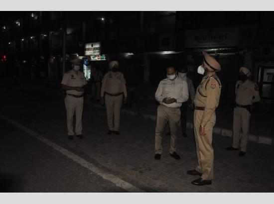 Throat Swab Test of about 3000 suspected patients held  in Jalandhar