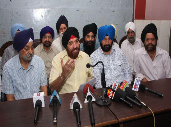 J&K Sikhs to launch stir for inclusion of Punjabi in educational curriculum