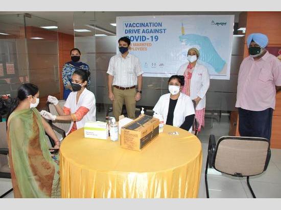 Markfed conducts vaccination drive, 300 employees get jab
