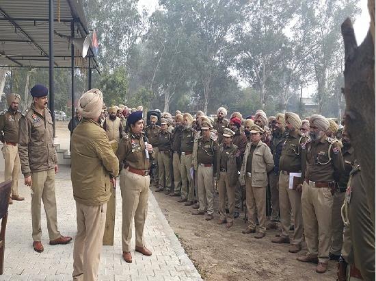 Lady Super Cop took field leadership with decisive command. 