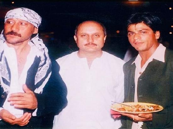 Anupam Kher shares throwback picture with Shah Rukh Khan, Jackie Shroff
