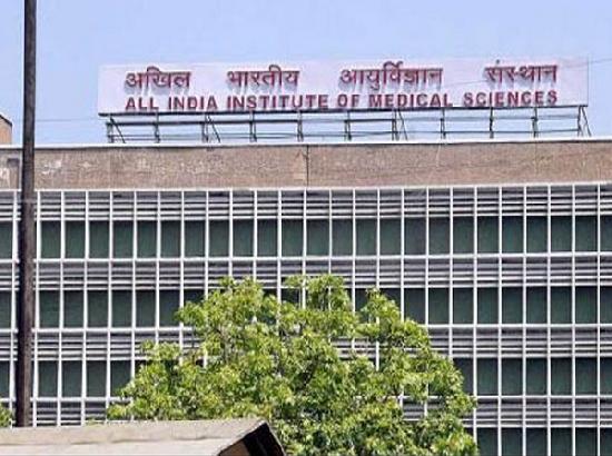 20 AIIMS doctors test positive for COVID-19, 3 of them had got first dose of vaccine