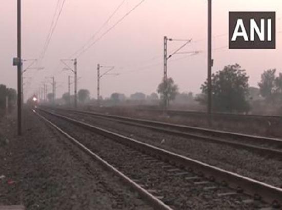 Maharashtra: Death toll rises to 13 in Jalgaon train accident