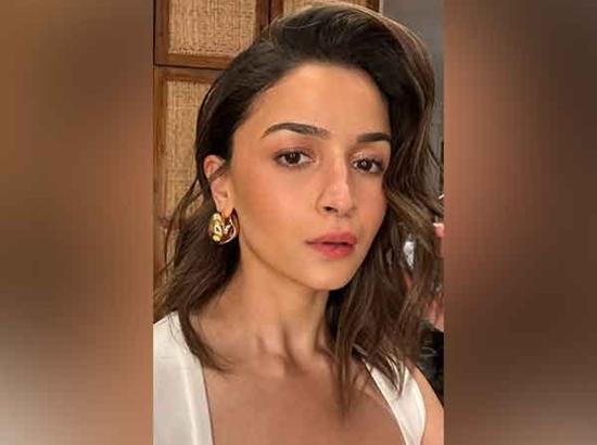 Alia Bhatt sends prayers to Punjab floods victims: 