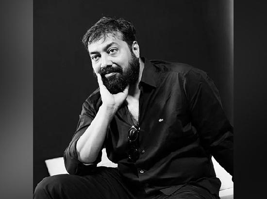Anurag Kashyap completes 30 years in Mumbai, pens down a note