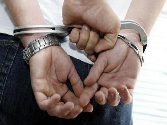 Man arrested for harassing women cops on control room calls