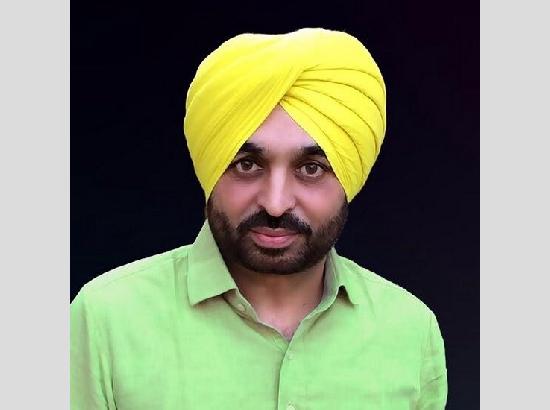 Announcement of repeal of black farm laws, victory of farmers: Bhagwant Mann