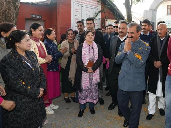 Himachal CM Sukhu announces Rs. 1000 for girl students, pledges education reform on 'Balika Diwas'
