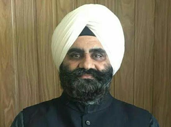 Punjab Government befooling families of War Heroes: Capt. Pahuwindia
