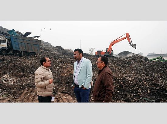 Mayor visits legacy waste bio-mining project at Dudumajra dumpsite; takes stoke of progress work