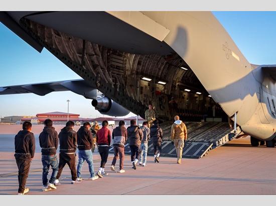US arrests over 500 illegal immigrants, deports hundreds using Military Aircraft