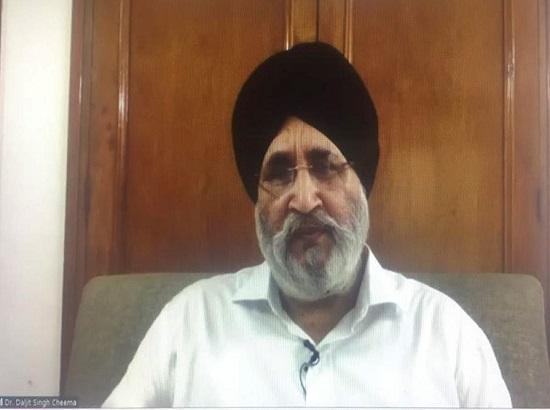 Dera supporter has sprinkled salt on wounds of Sikh community by comparing a convicted & r
