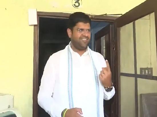 Haryana: Dushyant Chautala casts vote in Hisar, asks people to 