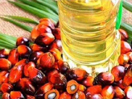Reduce retail edible oil prices in line with global fall, industry body advises producers