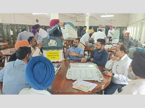 Ludhiana: Election training held for sector officers in various constituencies