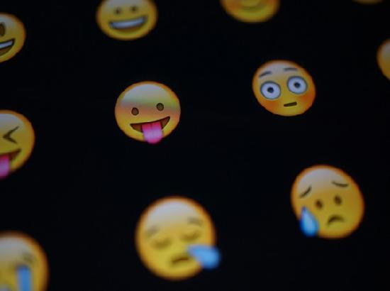 Study examines how we understand emojis