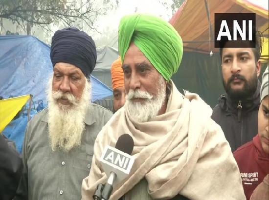 Heavy rains in Delhi NCR failed to deter protesting farmers' spirits