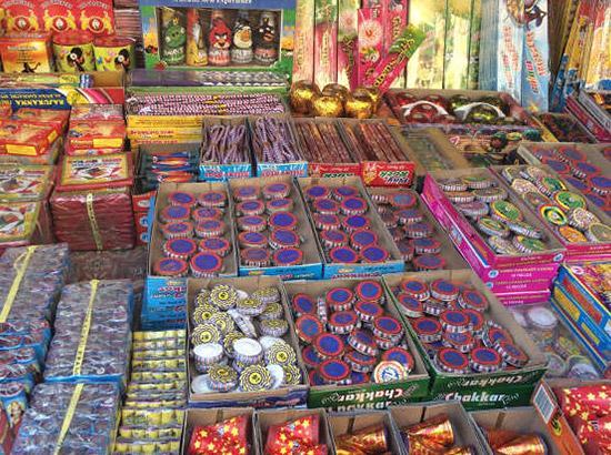 Mohali Administration invites applications to allot temporary licenses for sale of crackers