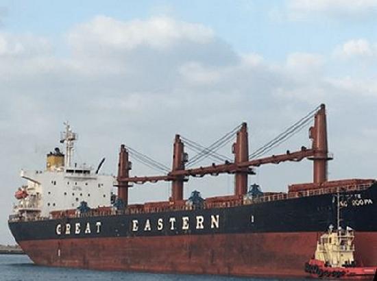 Attempt to re-float cargo ship stranded in Suez Canal failed