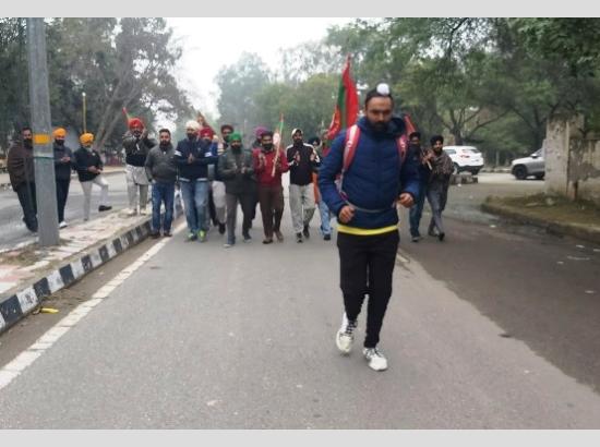 Ferozepur youth sets journey to Delhi on foot to join agitation against 3-contentious laws