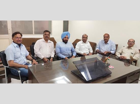 Punjab Senior Vets condemn withdrawal of NPA to HP doctors 